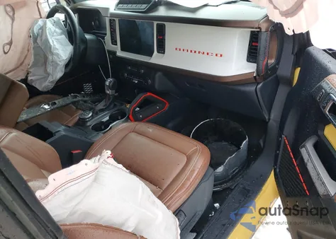 2023 Ford Bronco Heritage Limited z USA, uszkodzony, nr VIN 1FMDE4EP2PLA59961